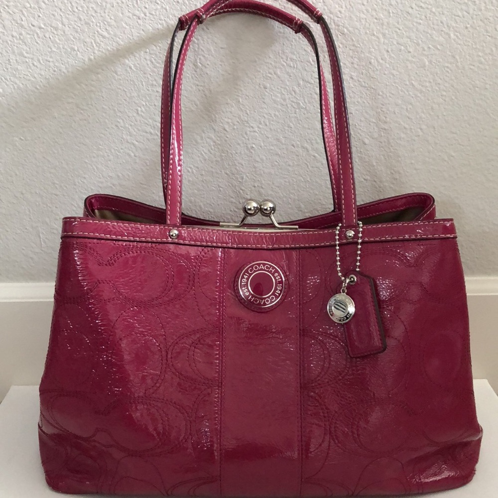 Coach carryall Signature Stitched F 19125 Patent Leather Shoulder Bag Hot Pink